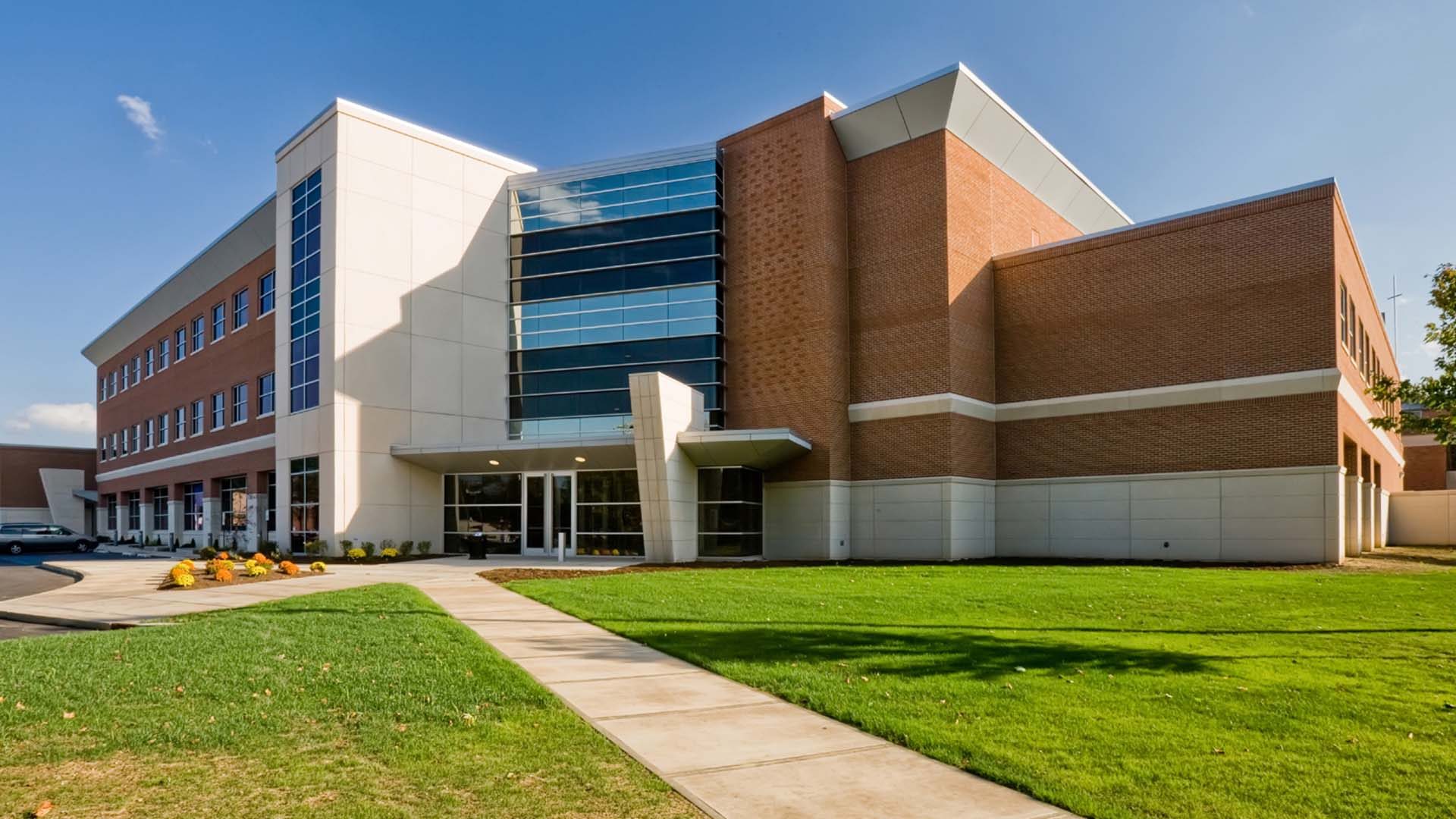 Indiana Wesleyan University – Elder Hall