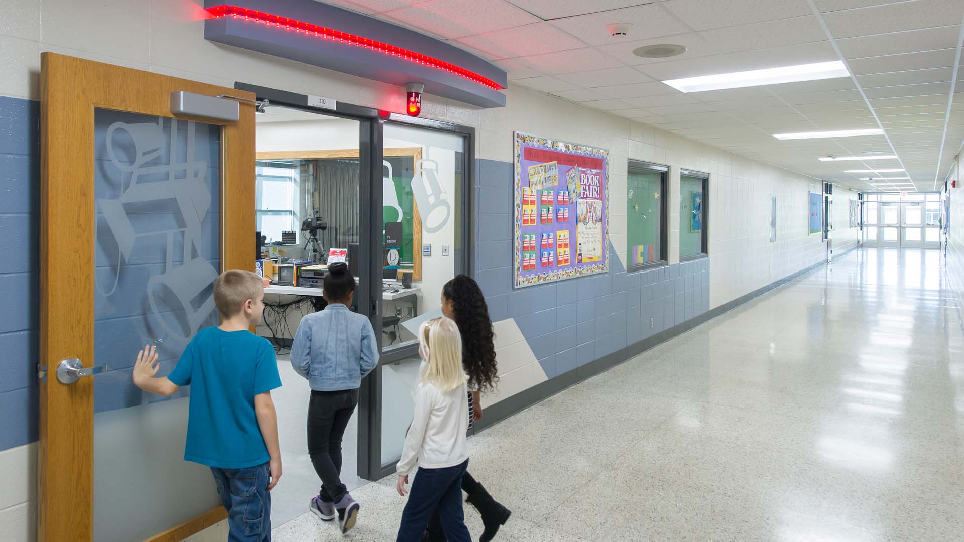 FWCS Croninger Elementary Hallway