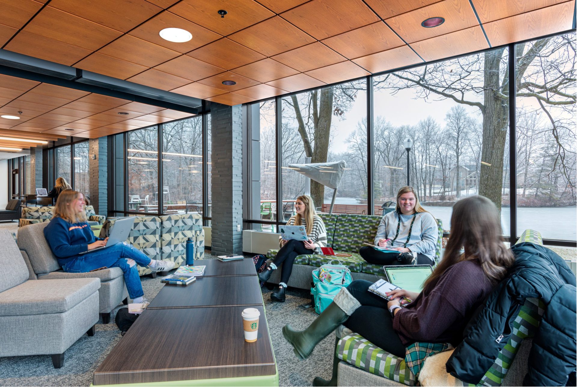 Huntington University HUB Student Lounge