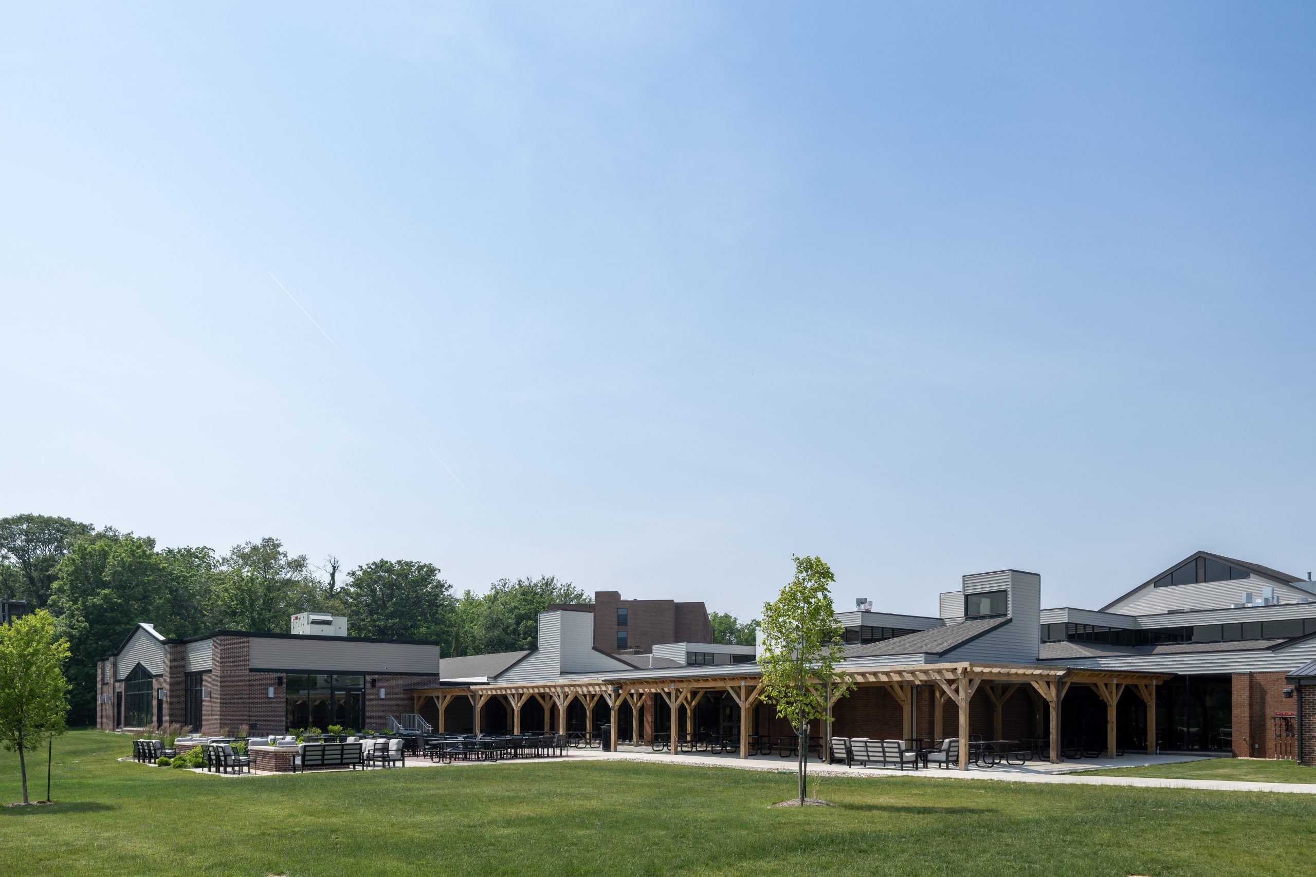 Hodson dining hall exterior patio.