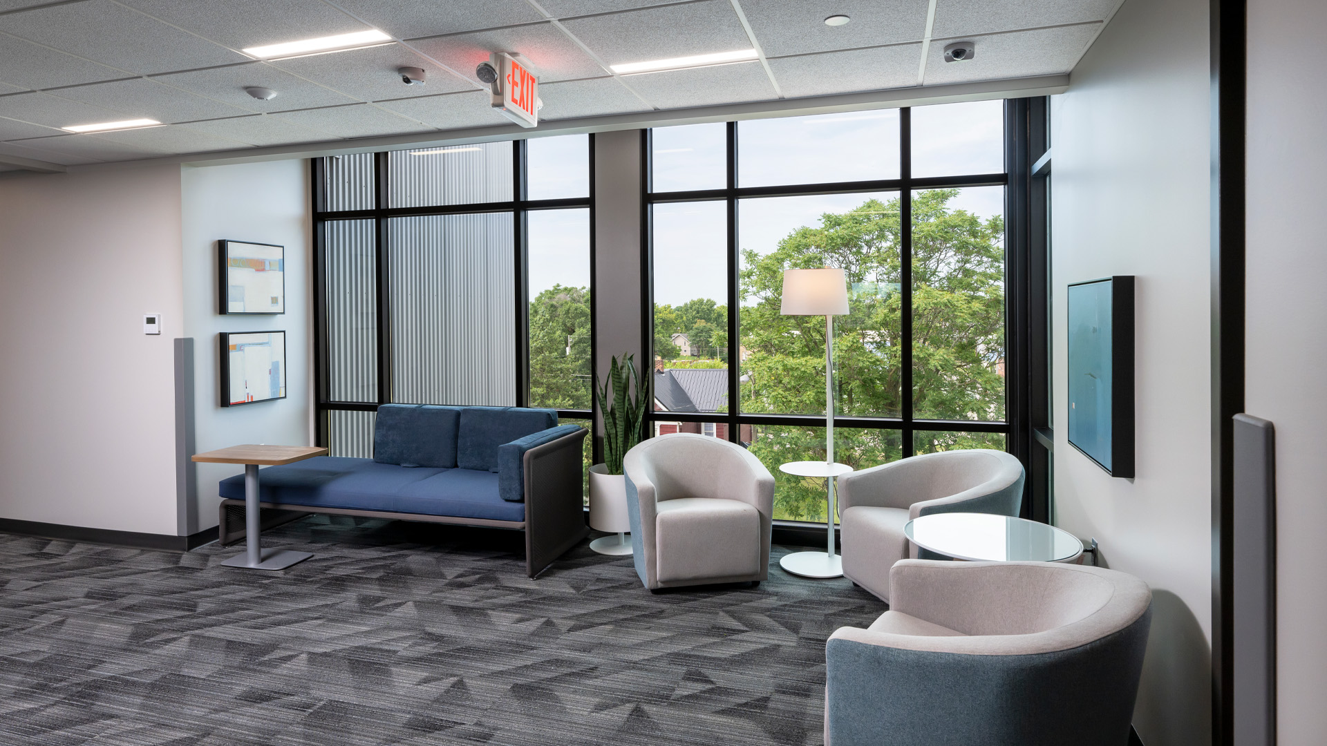 Indiana Tech Troder Hall hallway seating