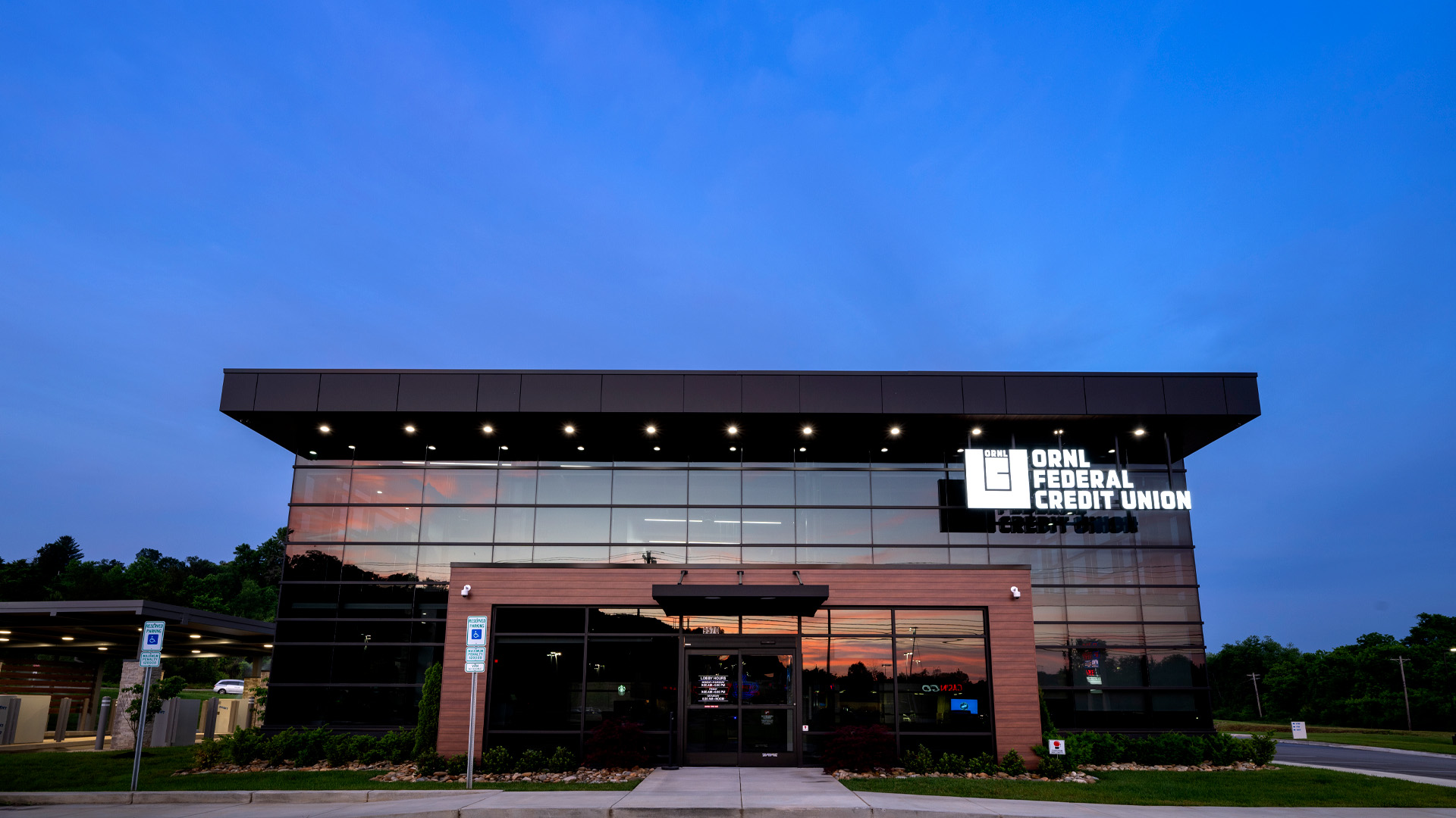 ORNL Federal Credit Union Middlebrook Branch Exterior