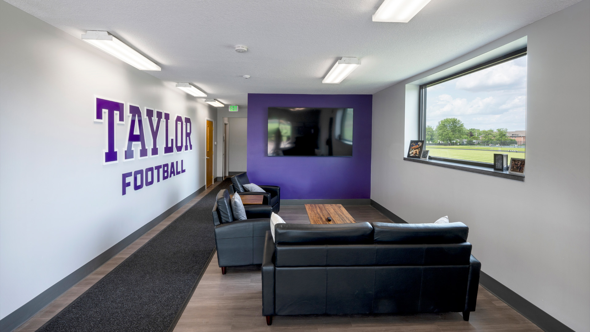 Taylor University Fieldhouse - Lounge Room