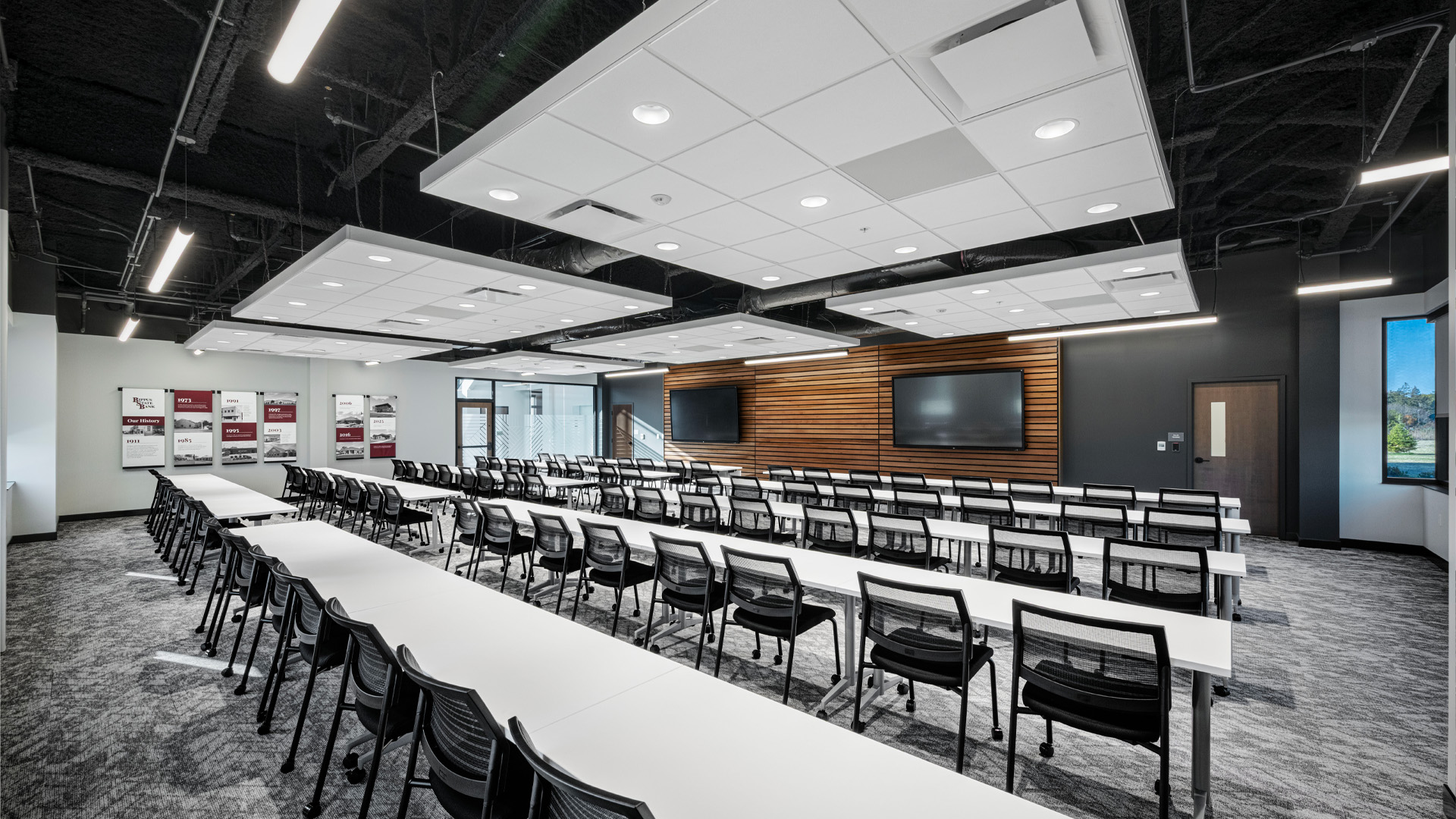 Bippus State Bank - Training Room