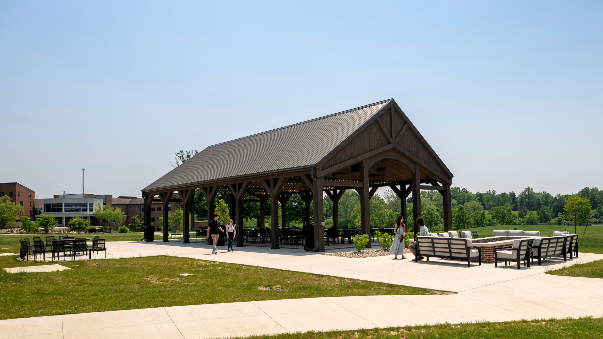 Students enjoy Taylor University's Hodson Dining outdoor pavilion.