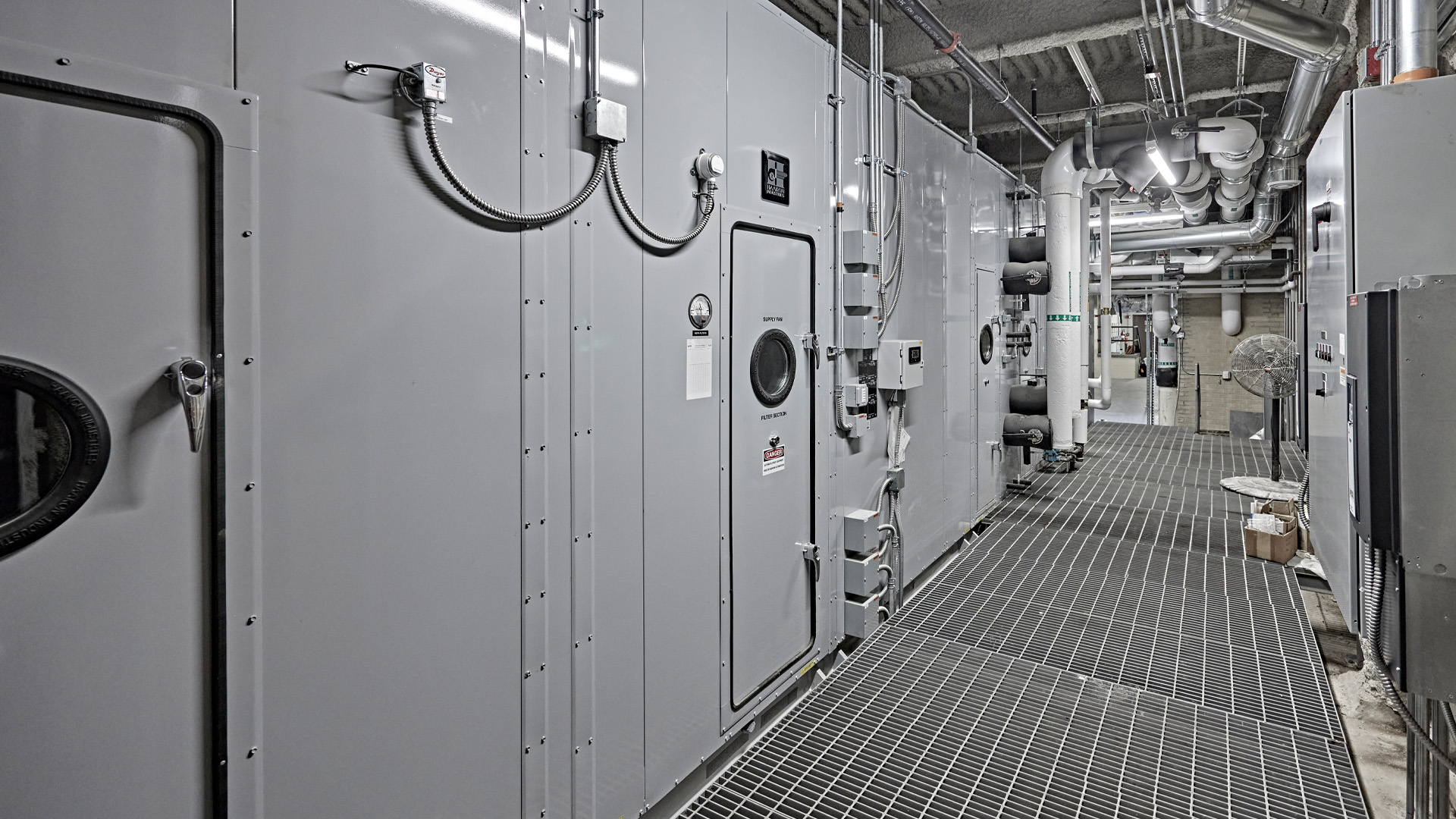 Mechanical unit.