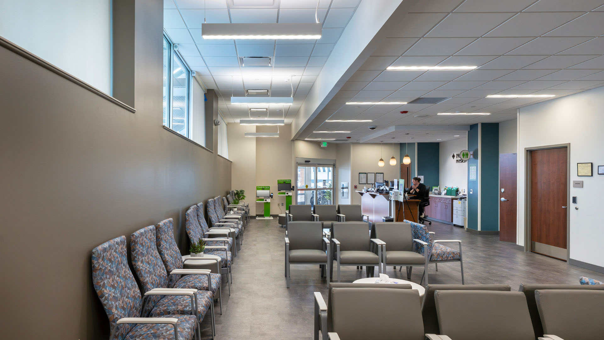 Open lobby with natural light from above at Parkview Physicians Group Marion Clinic.